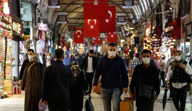 U Turskoj od danas postepeno ublažava mjere protiv Covid-19