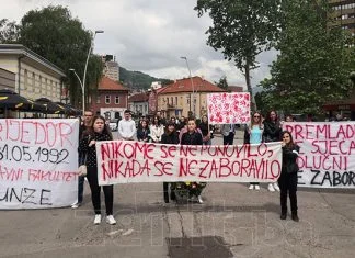Studenti Pravnog fakulteta u Zenici obilježili Dan bijelih traka (FOTO) UNZE Bijele Trake