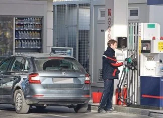 Litar dizela u Federaciji i do 3.56 KM! Avaz Benzinska Pumpa