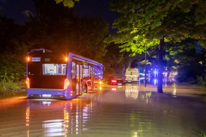 Berlin Poplava Centar Za Vakcinaciju