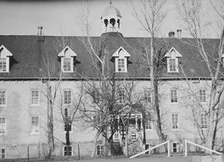 U dvorištu crkvenog internata u Kanadi pronađeni posmrtni ostaci 751 djeteta Crkveni Internat