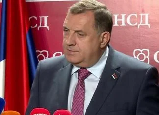 Dodik tvrdi da nema nijednu firmu Dodik Fotka