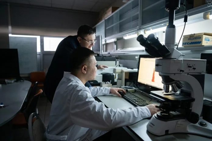 Krivotvorenje Novca Mašina