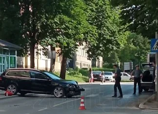 Saobraćajna nezgoda u Crkvicama, sudar autobusa i putničkog automobila Saobraćajna Nezgoda Crkvice