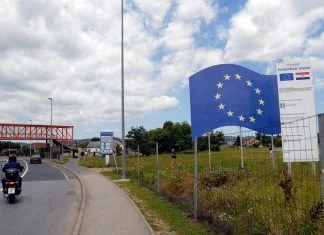 SOA protiv OSA: Zbog HNS (ne)kolegijalni pretres na granici GP Slavonski Brod PXL