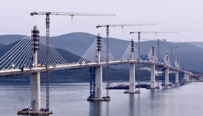 Pelješki most u potpunosti spojen Pelješki Most