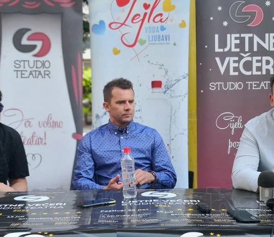 Studio Teatar PRESS