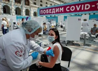 Rusija ne namjerava odobriti strane vakcine Vakcinacija Rusija