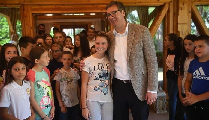 Vučić I Djeca