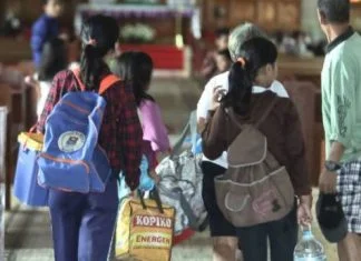 Zbog koronavirusa 1,5 miliona djece ostalo bez roditelja ili staratelja Zbog Koronavirusa 1 5 Miliona Djece Ostalo Bez Roditelja Ili Staratelja Filipini Skole Koronavirus Unicef 60f7dc53dce76