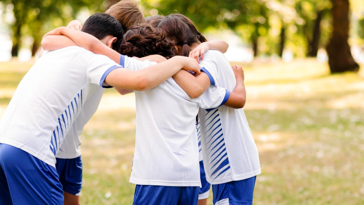 Odabrana dječija sportska udruženja i klubovi čije će projekte kompanija dm podržati u realizaciji