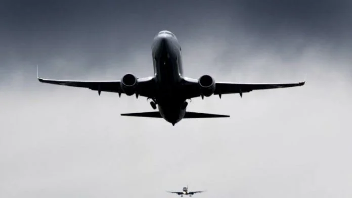 Avion Ilustracija Let