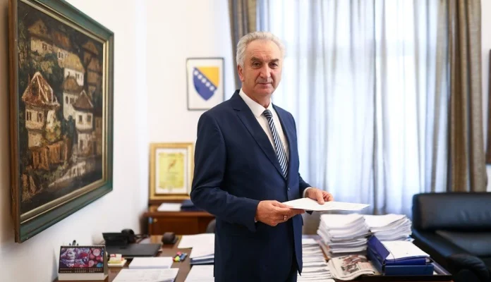 Šarović: Ideja mirne disolucije najopasnija zamka za Republiku Srpsku Šarović