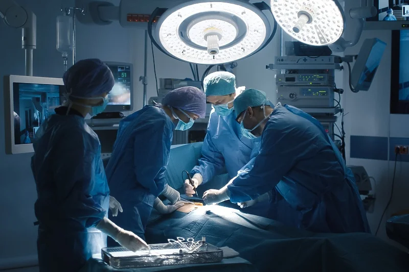 KCUS vlasnik najsavremenijeg aparata za izvođenje operacija na srcu Operacija Sala Doktori