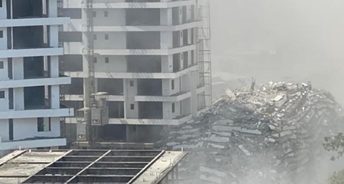 Nigerija Srušena Zgrada
