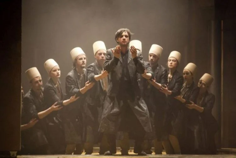 Predstava Derviš I Smrt