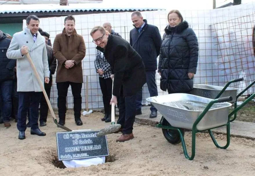 U ZDK počela izgradnja dvije škole (FOTO) Ministar Kozlić