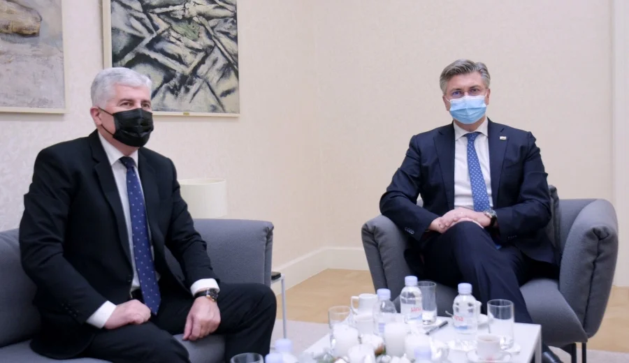 Plenković dao ultimatum, Čović da zatraži sankcije EU za Dodika, ili izostaje podrška za Izborni!