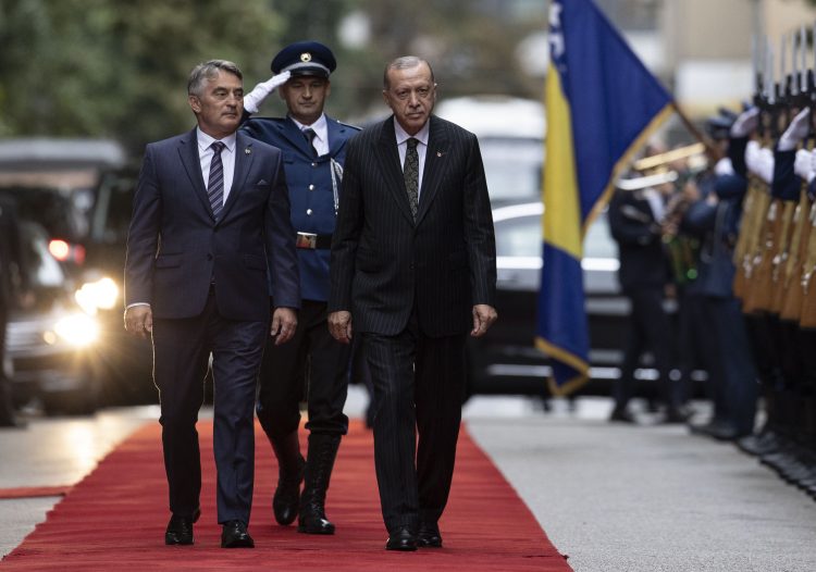 Erdogan najavio sastanak s političkim liderima iz BiH