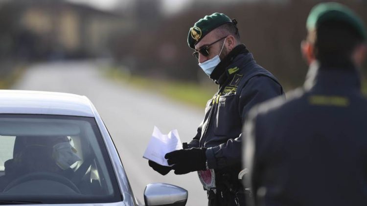 Italija Policija Koronavirus