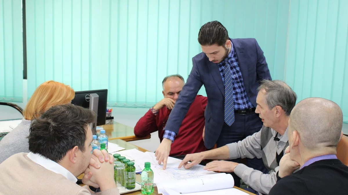 Ministar Isak: Spremni smo graditi kružni tok i rekonstruirati saobraćajnicu u Lukovom polju