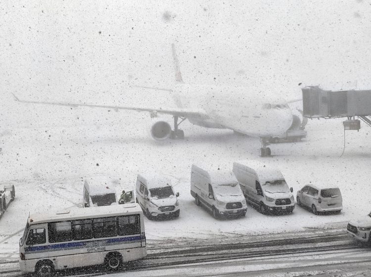 Snijeg Aerodrom Istanbul