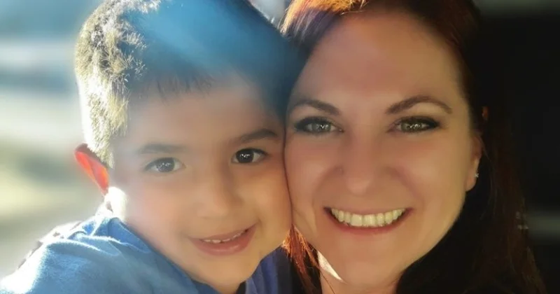 Dječak Koji Je Napisao Knjiug