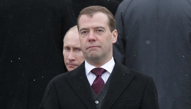 Medvedev: A ako to učini država članica NATO-a, to znači sukob s cijelim sjevernoatlantskim savezom – Treći svjetski rat!