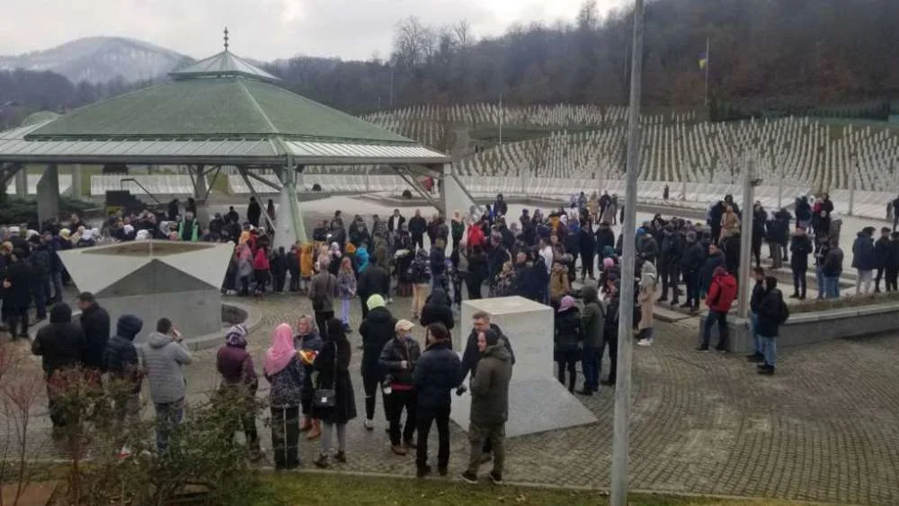 Dan nezavisnosti Bosne i Hercegovine obilježen u Potočarima Dan Nezavisnosti BiH U Potocarima