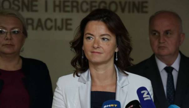 Slovenija predlaže da se Bosni i Hercegovini dodijeli kandidatski status