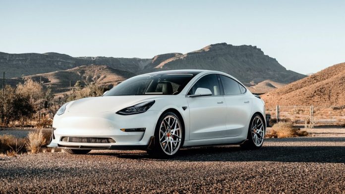 Tesla 1024x576