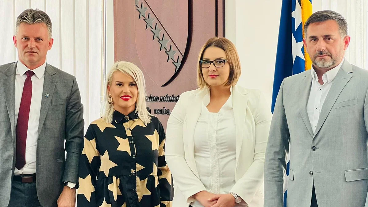Ministar Ramić i premijer Bašić o projektima povratničke zajednice u ZE-DO kantonu Bašić Sastanak