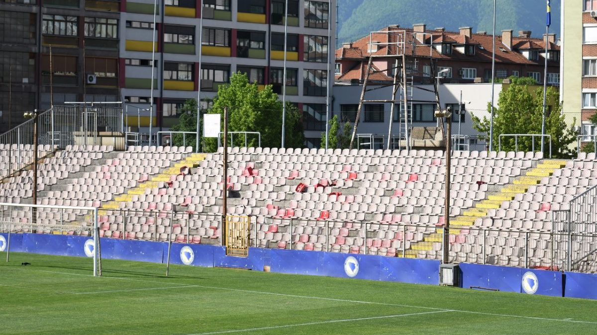 Bilino Polje Horde Zla Pricinile Stetu Na Bilinom Polju