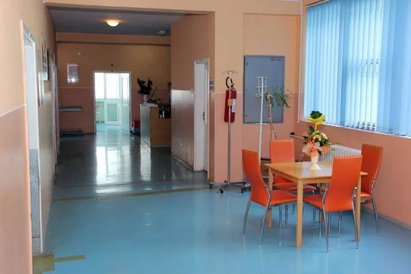 Bebe dobile infekciju u bolnici u Bosanskoj Gradišci, prebačene u Banju Luku Bolnica B.Gradiška