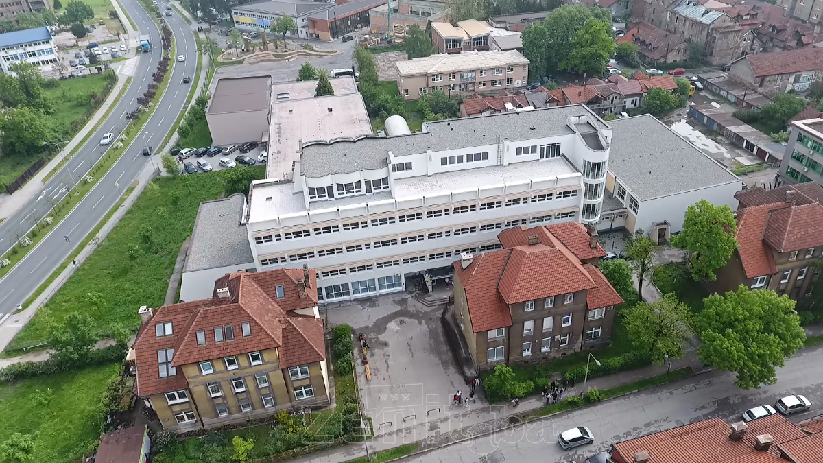 Završeni radovi na projektu “energetske efikasnosti” u Srednjoj mješovitoj školi u Zenici (VIDEO)