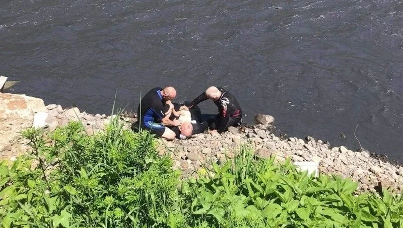 Kod Žepča utopio se rafter u rijeci Bosni Utopio Se Rafter Kod Zepca