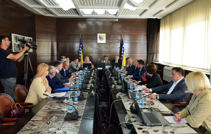 Usvojene Smjernice ekonomske i fiskalne politike FBiH 2023-2025 Vlada 318 Foto1
