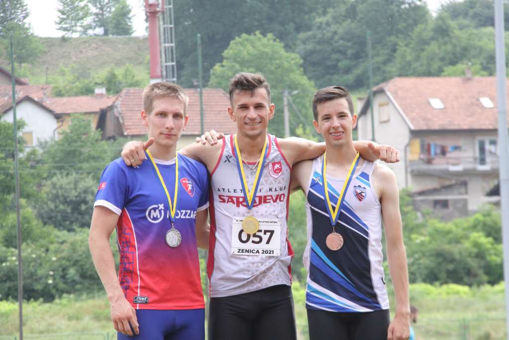 Pezerov rezultat najvrjedniji, Bosnić jedina oborila rekord te osvojila tri zlata u Zenici
