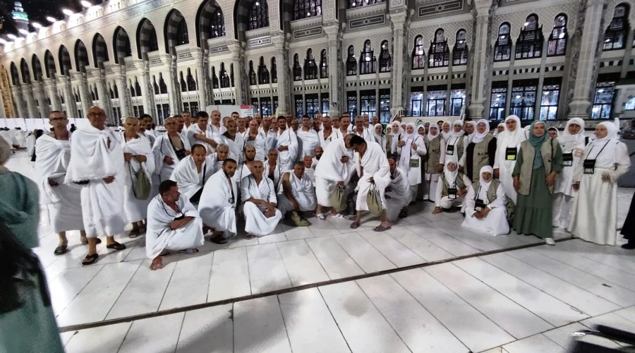 BOSANSKOHERCEGOVACKE HADZIJE OBAVILE UMRU