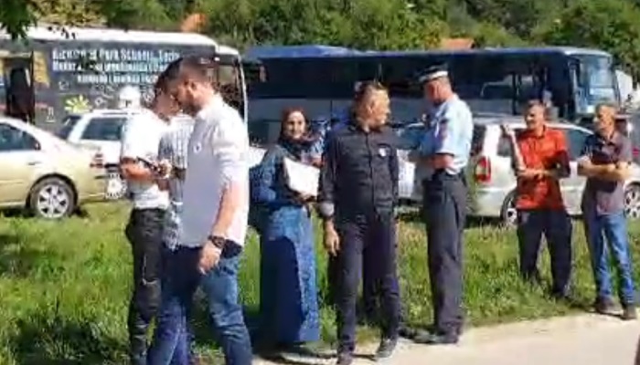 Policija U Potočarima Kaznila Zeničanku, Dobri Ljudi Prikupili 200 KM Kako Bi Platila Kaznu