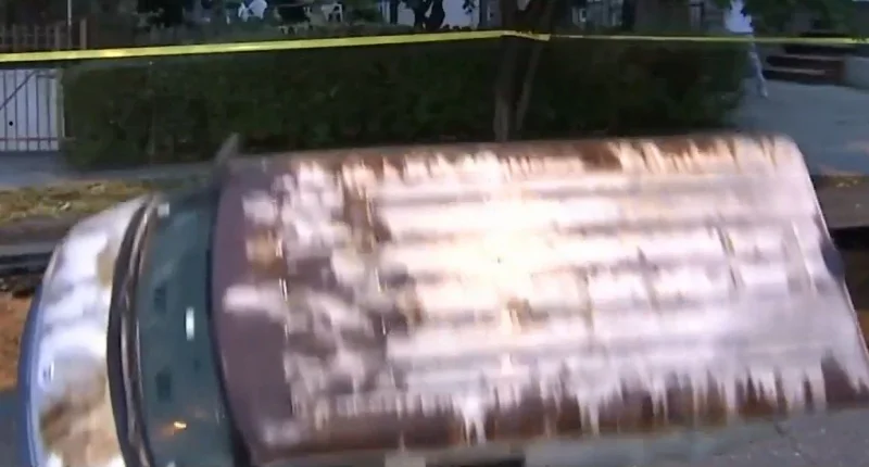 Prevrnuti Kombi New York