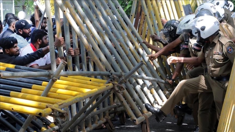 Masovni protesti u Šri Lanki, demonstranti ušli u kompleks u kojem se nalazi i Predsjedništvo