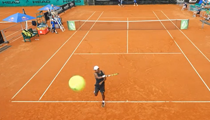Iznervirani teniser razbio kameru tokom prijenosa (VIDEO)