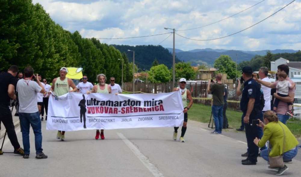 Ultamaratonci iz Vukovara stigli u Potočare