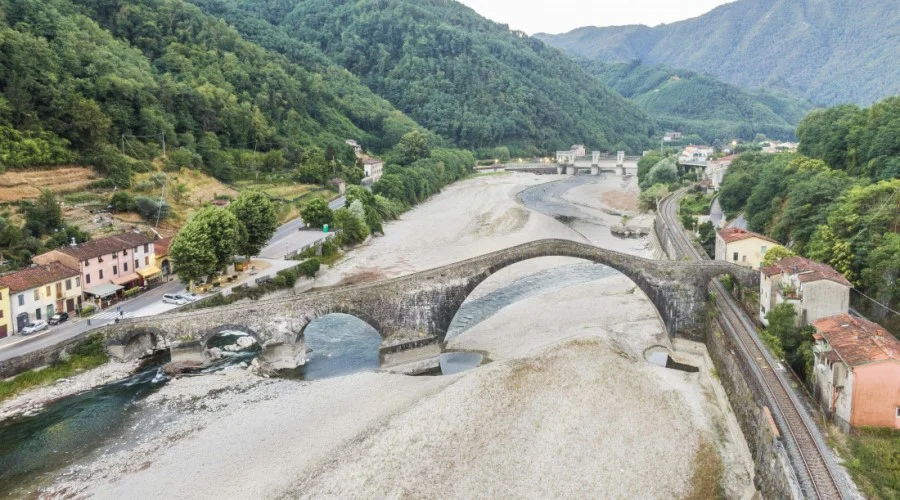 Suša u Italiji prijeti zalihama maslinova ulja, risotto riže i passate Italija Suša
