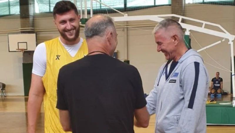 Gordan Firić se priključio pripremama reprezentacije, Zmajeve na treningu posjetio Nenad Marković Firić Nurkić