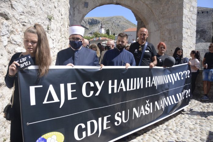 U Mostaru Obilježen Međunarodni Dan Nestalih: Oko 7.600 Bosanaca I Hercegovaca Se Vode Kao Nestale Osobe