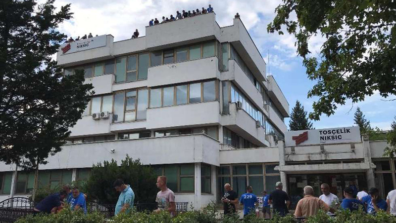Radnici u Crnoj Gori zauzeli nikšićku tvornicu