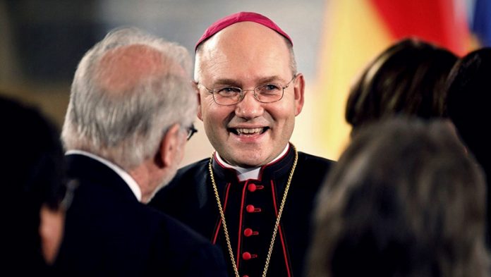 Biskup Helmut Dieser