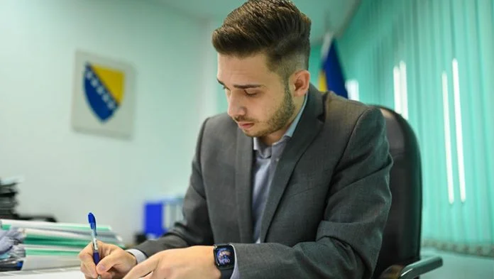 Arnel Isak Ministar ZDK